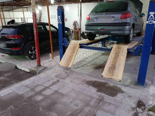 عکس تعمیرگاه اسب بخار