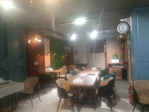 عکس کافه رستوران هما