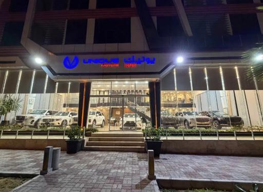 عکس نمایشگاه اتومبیل یونیک موتورز 