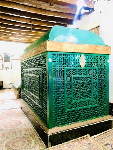 عکس بقعه شیخ زاهد گیلانی