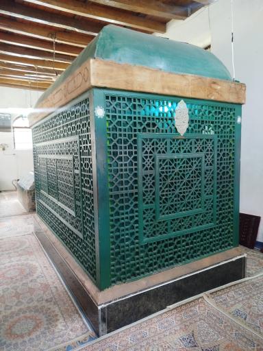 عکس بقعه شیخ زاهد گیلانی