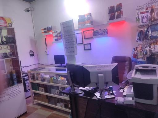 عکس کافی نت و خدمات کامپیوتری اسپرینگ