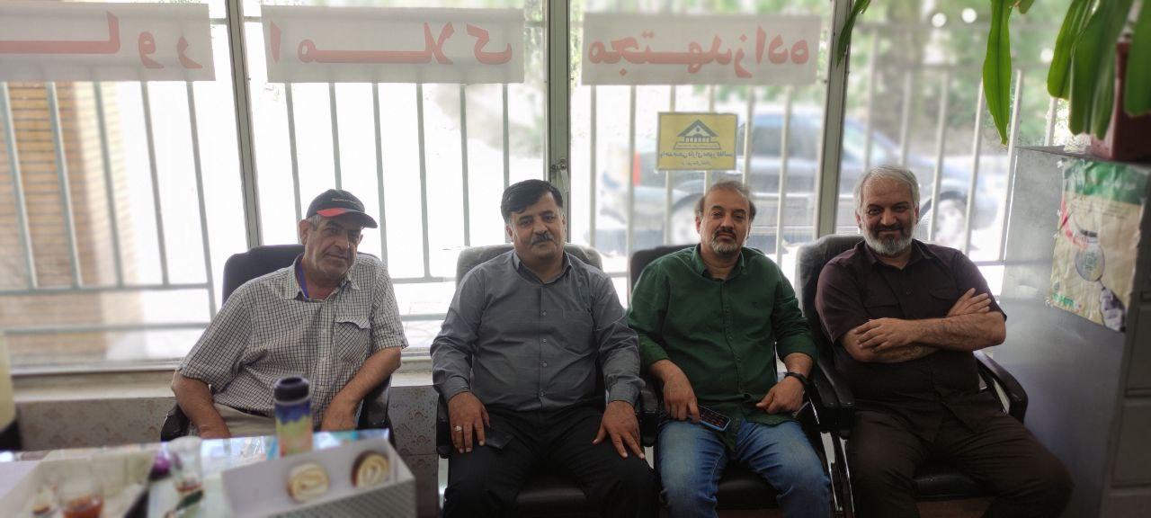 عکس مشاور املاک مجتهدزاده