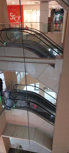 عکس برج میلاد سراب