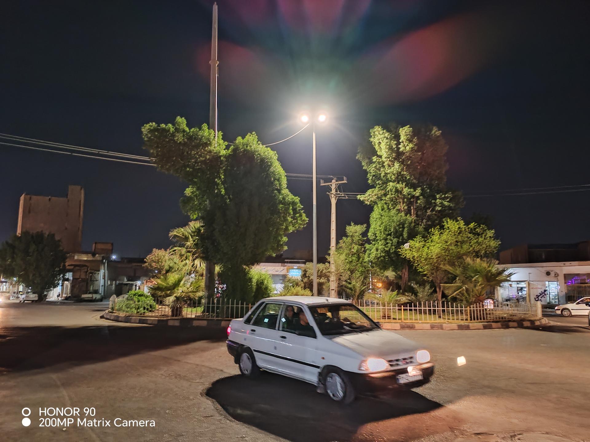 عکس فلکه دروازه