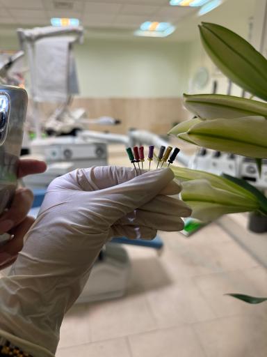 عکس دندانپزشکی دکتر علی شبیری