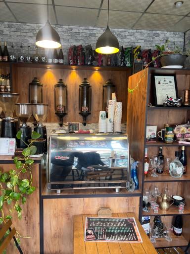 عکس کافه لند