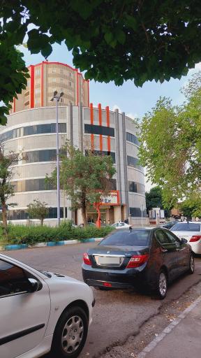 عکس برج میلاد سراب
