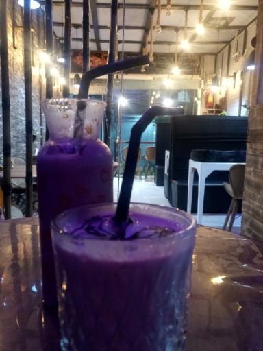 عکس کافه آهو