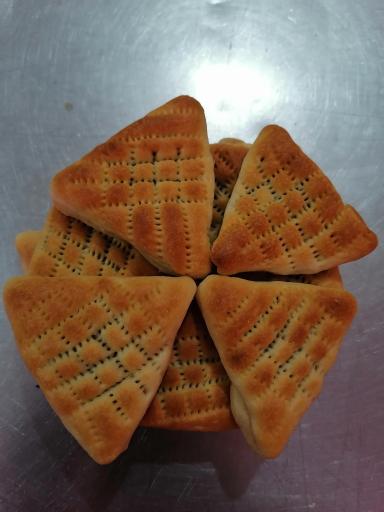 عکس کلوچه تنوری کیهان