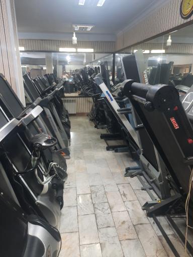 عکس فروشگاه جهان اسپرت