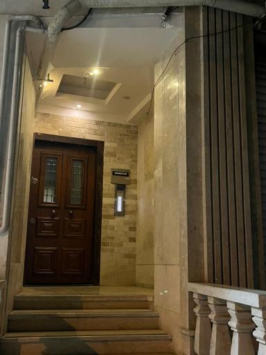 عکس آموزشگاه و سالن زیبایی هور