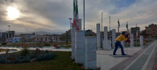 عکس بوستان خانواده (خلبان شهید عباس بابایی)