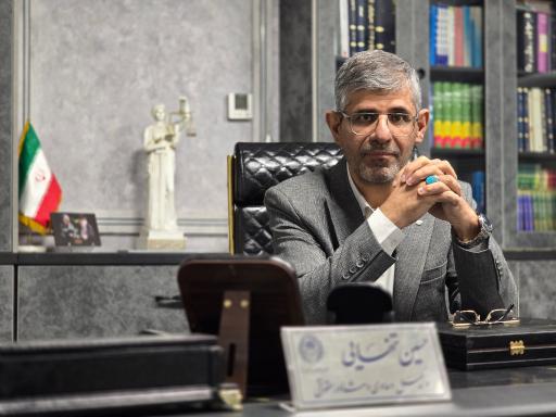 عکس دفتر وکالت حسین تنهایی