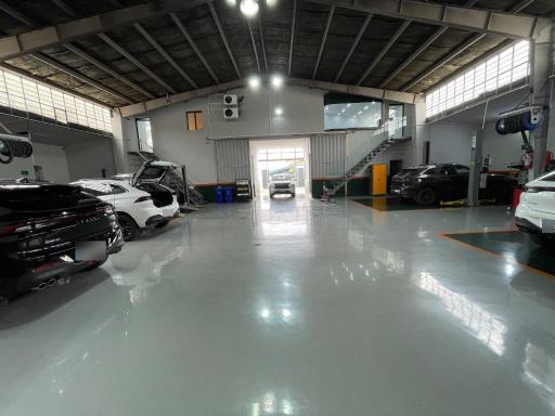 عکس خدمات پس از فروش ۲۱۰۶ لاماری (گروه خودرویی ستوده)