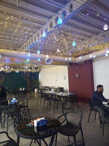 عکس کافه و رستوران شهرزاد