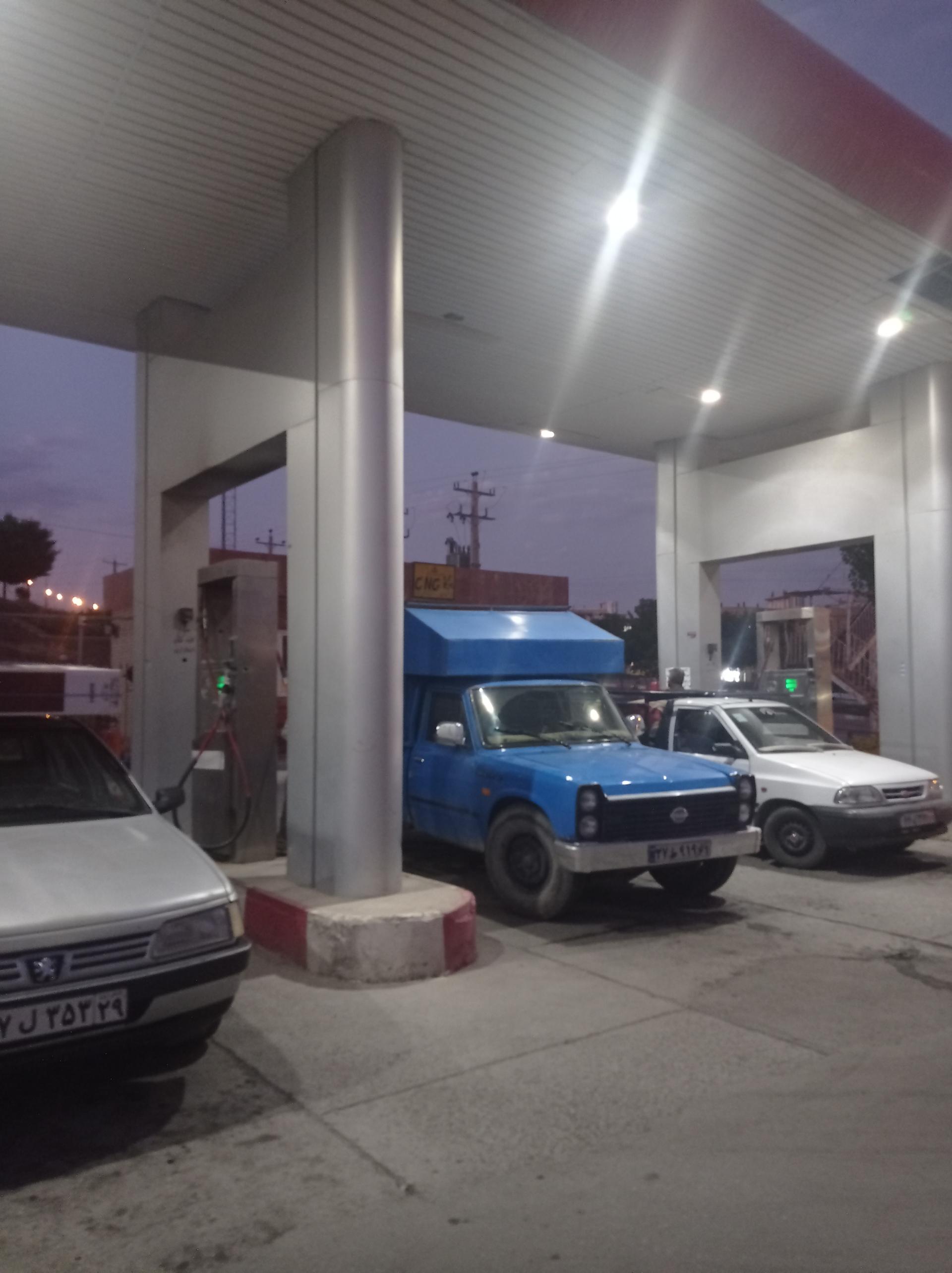 عکس پمپ گاز CNG شهرداری دیواندره 2