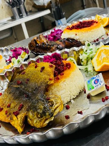 عکس باغ سرای ملک