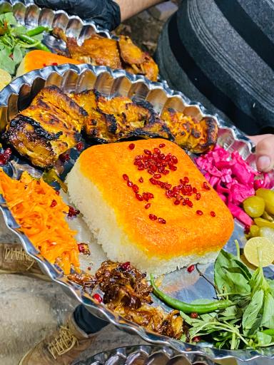 عکس باغ سرای ملک