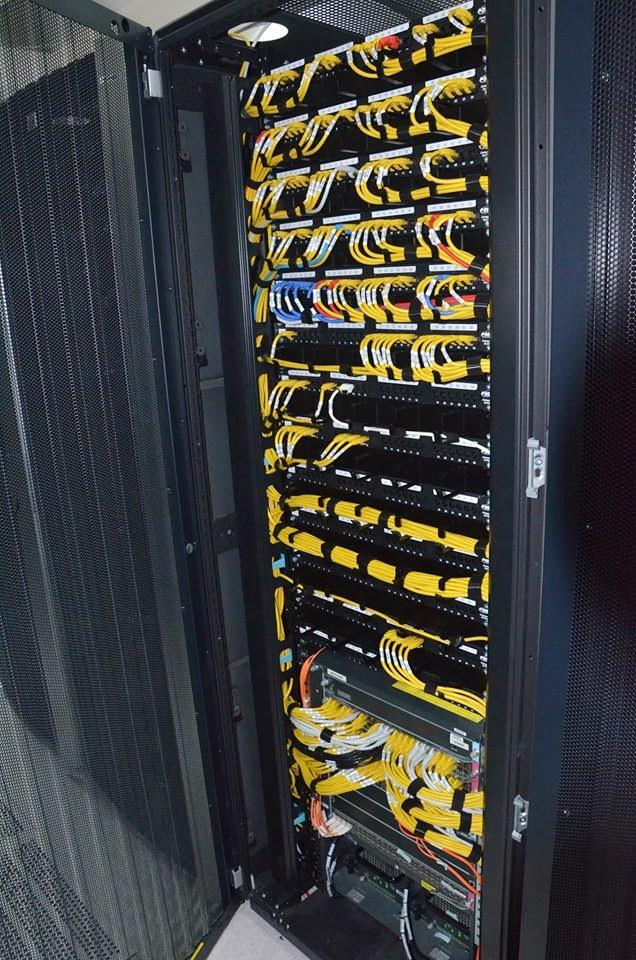 عکس پشتیبانی شبکه پارسه