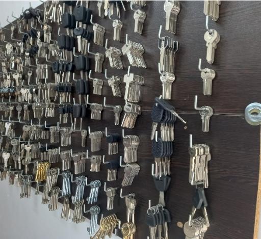 عکس کلیدسازی علی