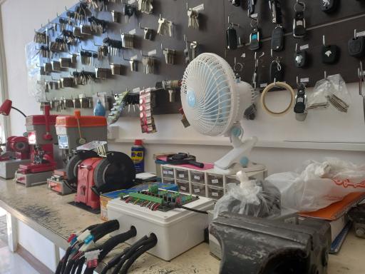 عکس کلیدسازی علی