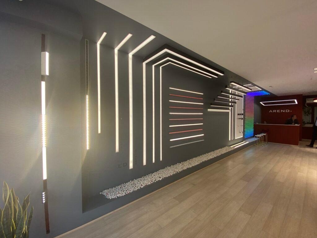 عکس فروشگاه لاین نوری 