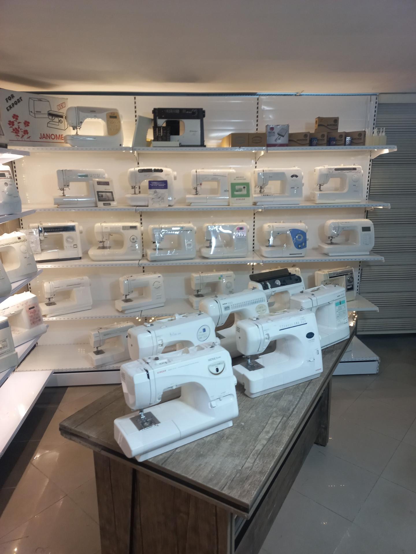 عکس فروشگاه چرخ خیاطی نیلا