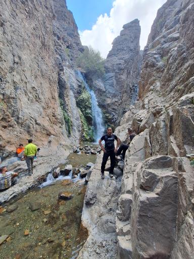 عکس آبشار دو قلو بوژان