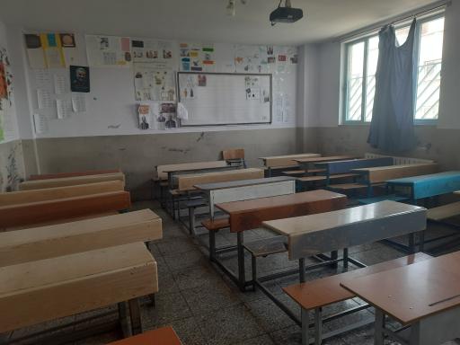 عکس دبستان مهندس کاظم بهمنش کرج