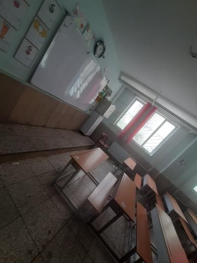 عکس دبستان مهندس کاظم بهمنش کرج