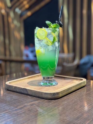 عکس کافی شاپ هتل