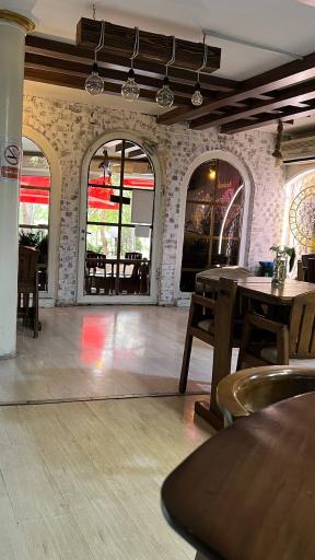 عکس کافه داریوش