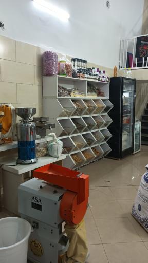 عکس آسیاب و عطاری باباحاجی 