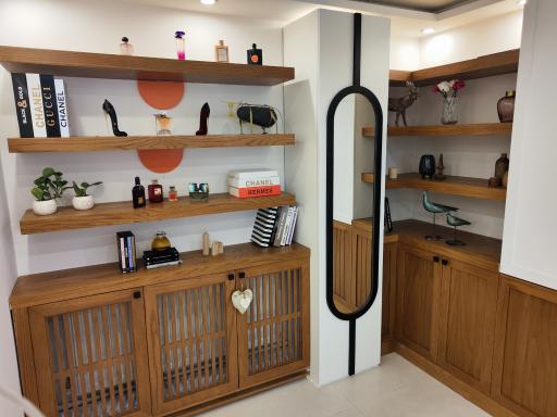 عکس مرکز فروش حضوری لیدی لرد (گالری ماهوت اردبیل)