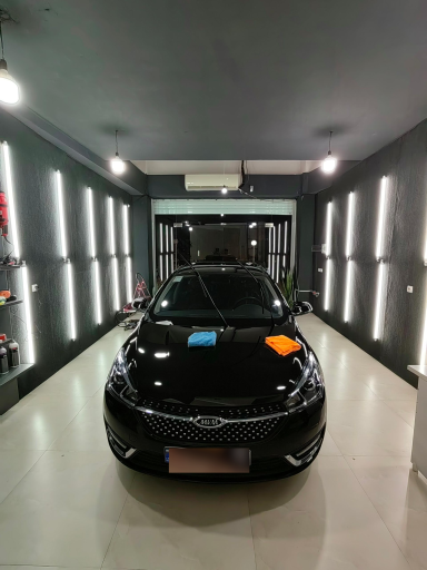 عکس خدمات پولیش و سرامیک خودرو دایموند