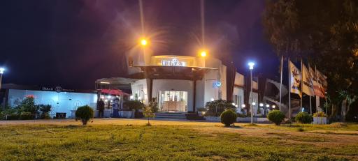 عکس مجتمع گردشگری و تجاری کاسپین