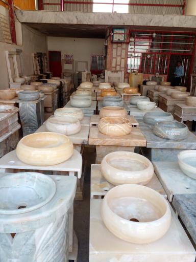 عکس مرکز فروش سنگ خوش اخلاق