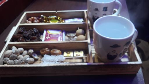 عکس کافی شاپ پت و مت