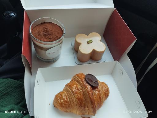 عکس شیرینی فروشی مونته