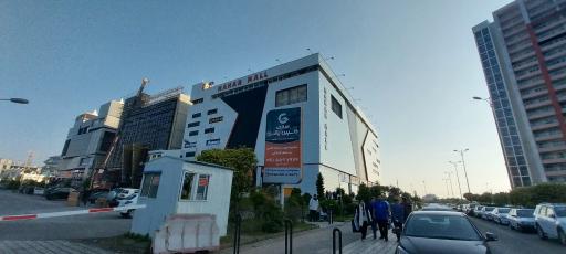 عکس مجتمع تجاری اداری ماهان مال