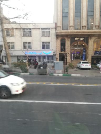 عکس گروه صنعتی نیرو موتور