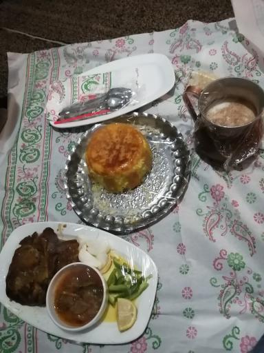 عکس باغ رستوران یونیک