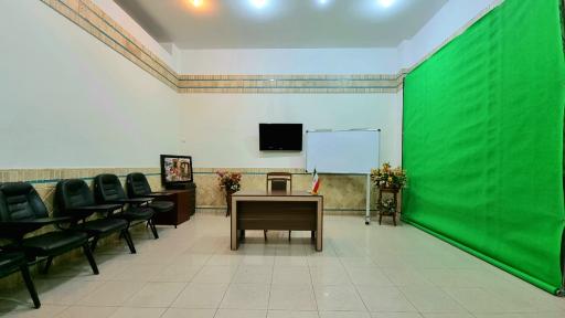 عکس مجتمع آموزشی مدنیان