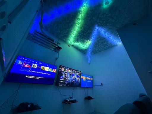 عکس گیم سنتر طلایی