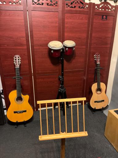 عکس آموزشگاه گالری سرزمین هنر