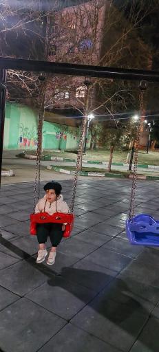 عکس بوستان آذر