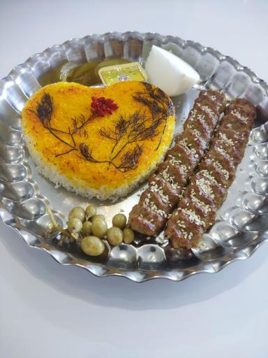 عکس رستوران دنج ترمه