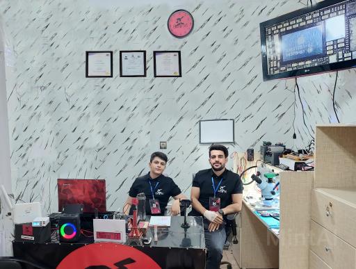 عکس تعمیرات موبایل الکترومن 