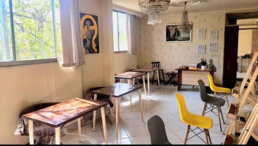 عکس آموزشگاه هنرهای تجسمی مدادرنگی